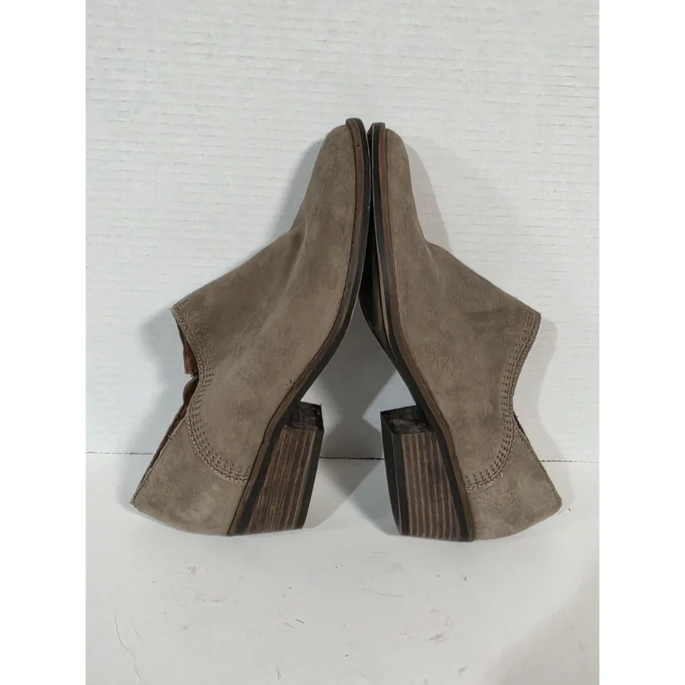 Lucky Brand Barough Ankle Boots Womens Sz 10 Brown Suede Beige Booties Side Zip